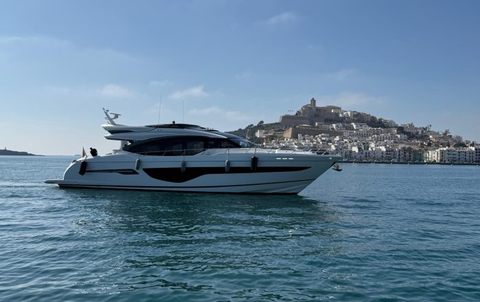 4 Documents to Check Before Bringing a Yacht into Balearic Waters